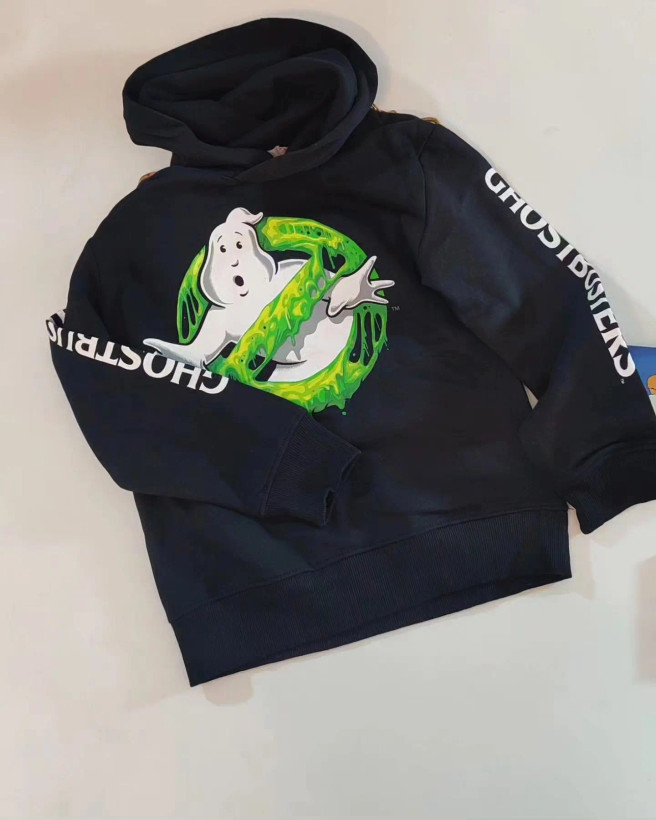 هودی کلاه دار پسرانه برند اچ اند ام h&m رنگ مشکی طرح Ghostbusters